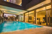 The Safron Hotel Ikeja - Swimmingpools