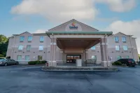 Comfort Inn & Suites Dayton Northwest - Englewood Hotels in Englewood