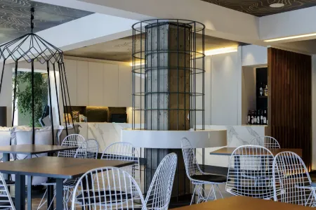 Thomais Boutique Hotel Отели рядом с достопримечательностью «Port of Vasiliki»