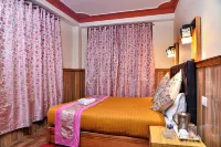 Rufina Blue Pine Hotels in North Sikkim