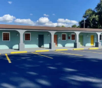 Inn on 17