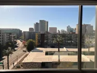 Cambria Downtown Phoenix Convention & Airport Hotel - Scenic