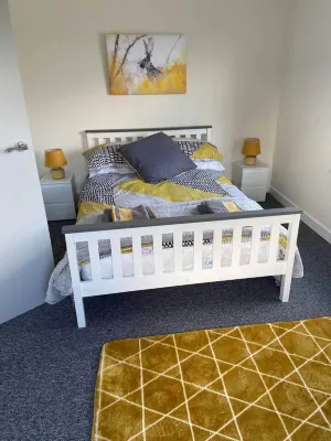 Town House in Ideal Location, Central Enniskillen - Parking
