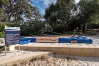 Tasman Holiday Parks - Yallingup Caves Hotels in Dunsborough