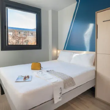 Ibis Budget Valencia Centro Puerto Hotels near Malvarrosa Beach (Valencia)