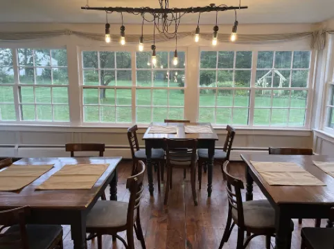 Stone Hearth Inn and Eatery