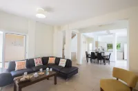 Protaras Delfini Villa DV4