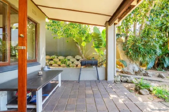 Hilltop Hideaway