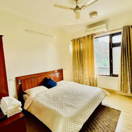 Hotel Suryadev