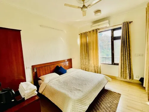Hotel Suryadev