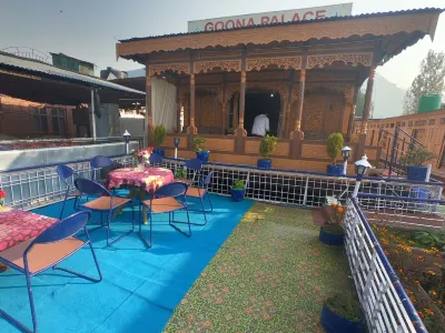 Goona Palace Houseboats
