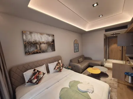 Diamond City by Cozy Отели рядом с Аэропорт Котока