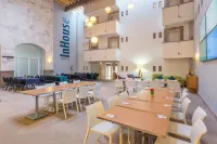 InHouse León - breakfast
