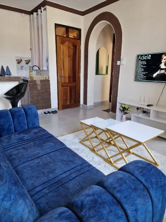 Jena Appartments Bamburi Отели рядом с достопримечательностью «Nguuni Wildlife Sanctuary»