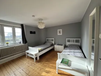 Bett4You Weidenhof Hotels near Rathauspassage Pinneberg