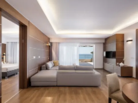 Minoa Palace Resort