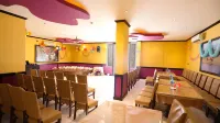 Itlalat Al Shorouq Hotel - Condos