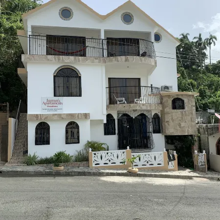 Jazmin Apartments Vacations