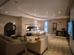 Awaliv Hotel