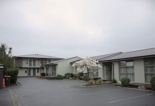 타워 정션 모터 로지 객실 내부