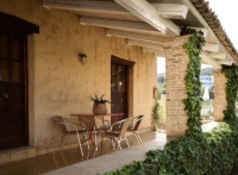 拉齊斯公寓酒店