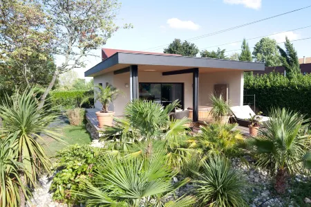 Villa Margaux Отели в г. Помпиньяк