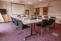 Ibis Guingamp - Coeur de Bretagne Hotels in Ploumagoar