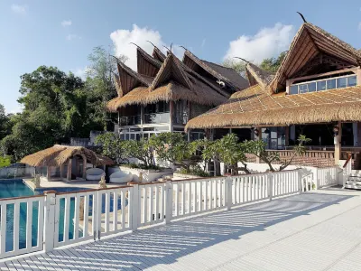 Princess of Mentigi Bay Hotels near Bangsal Harbour