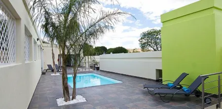 Galton House Отели рядом с достопримечательностью «Национальный музей Намибии»