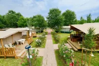 Barricata Holiday Village