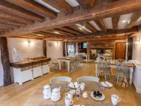 Green Farmhouse Hotels in Swale District