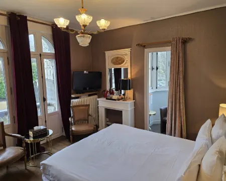 Le Castel Guesthouse Hotels in Bayeux