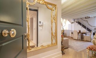 La Gondola - beautiful canal view - Housity