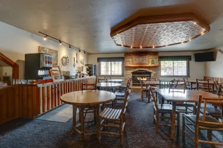 Stoney Creek Lnn Galena