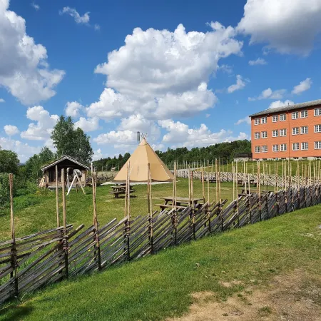 Røros Hotell - Bad & Velvære Отели в г. Ророс