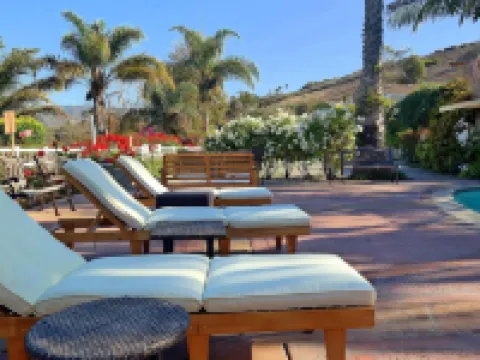Malibu Country Inn Hotels in Malibu