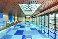 DoubleTree by Hilton Cluj - City Plaza - piscine