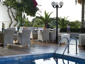 Kriti Beach Hotel