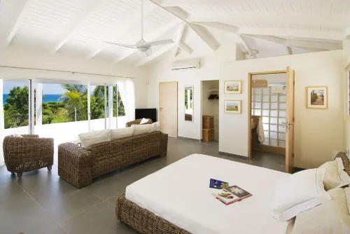 Alizee by Island Properties Online