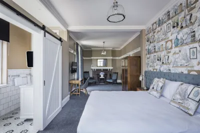 The North Sydney Hotel Hotels near Taronga Zoo Sydney