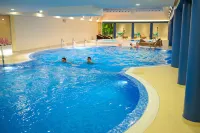 Hotel Mepas - Pools