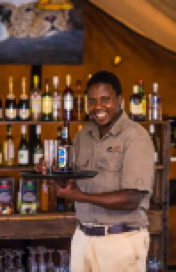 Gnu Mara River Camp