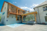 Auberge des Pyrénées Hotels in Bagnères-de-Bigorre