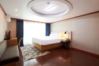 Sokcho Good Morning Hotel and Resort - 3 звезды
