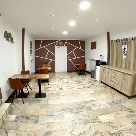 Hotel de France