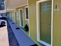 Chalet Motel - Affordable Stay in Central Bend Hotels in Bend
