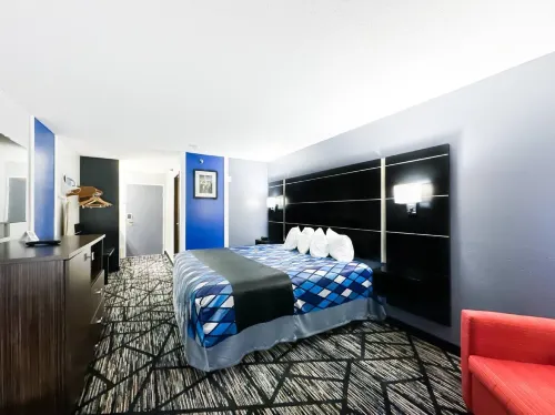 Blaine Town Inn & Suites Hotels in Mounds View