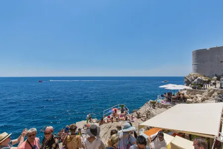 Seagull Apartment Отели рядом с достопримечательностью «Собор Вознесения Девы Марии»