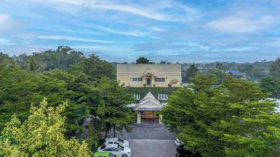 The Target Residence & Resort Hotels in Tha Sai