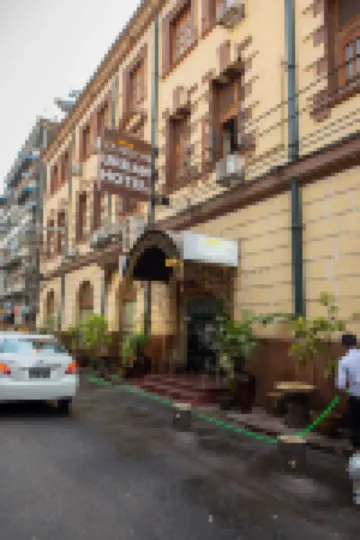 Yangon Urban Hotel